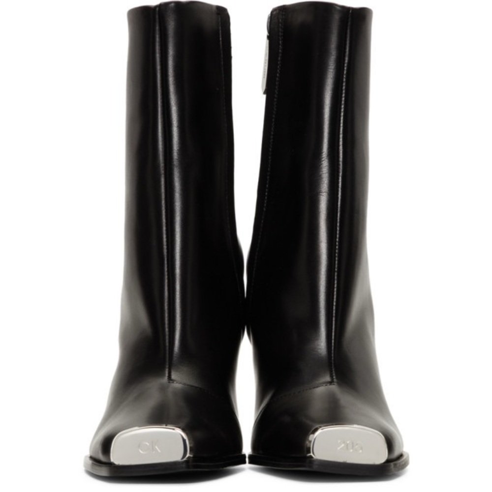 CALVIN KLEIN 205W39NYC Wilamiona Metal-Trimmed Leather Ankle Boot